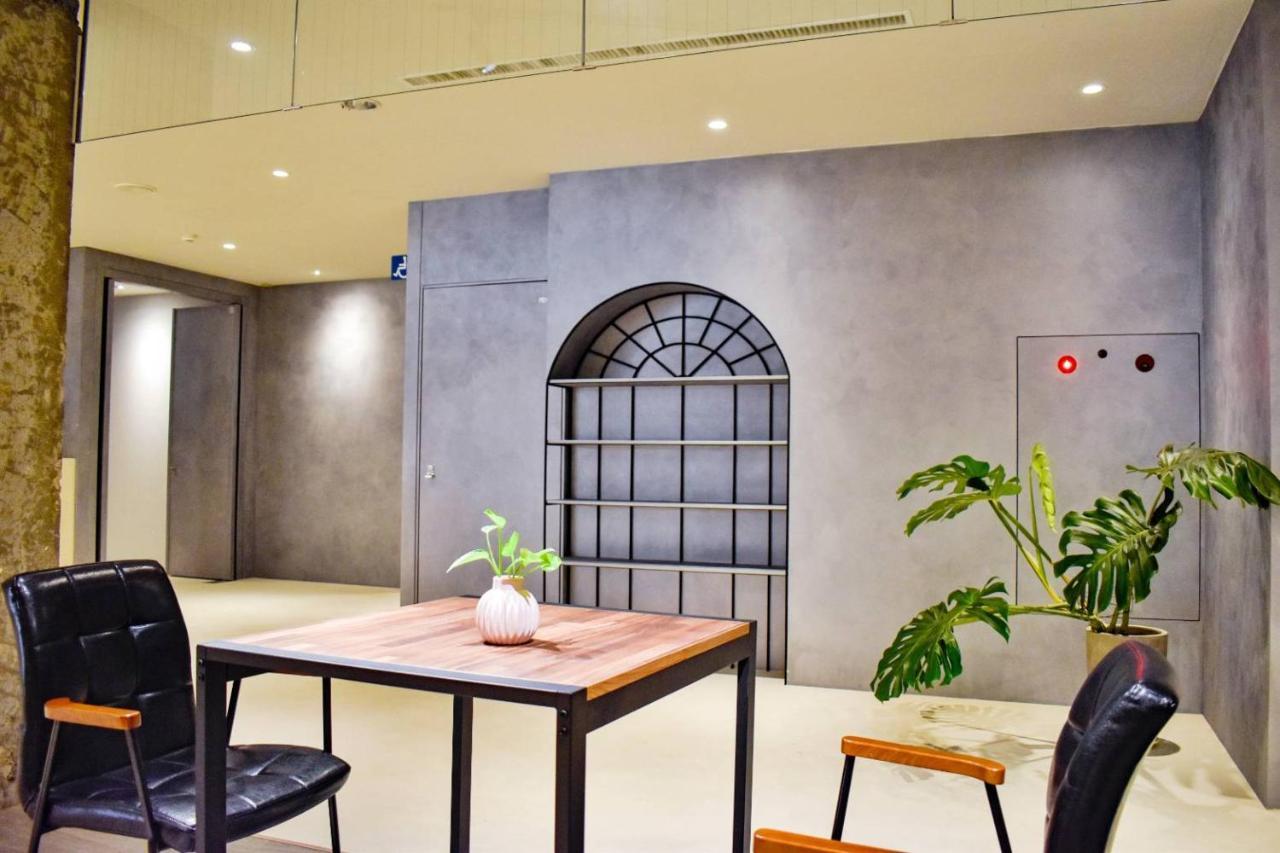 Talmud Business Hotel - Zhongshan ไถจง ภายนอก รูปภาพ