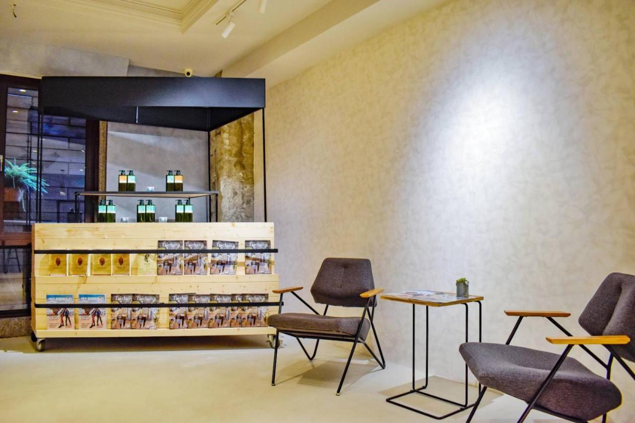 Talmud Business Hotel - Zhongshan ไถจง ภายนอก รูปภาพ