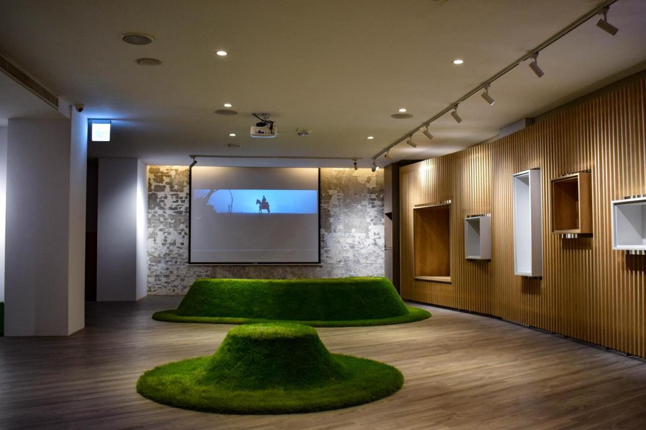 Talmud Business Hotel - Zhongshan ไถจง ภายนอก รูปภาพ
